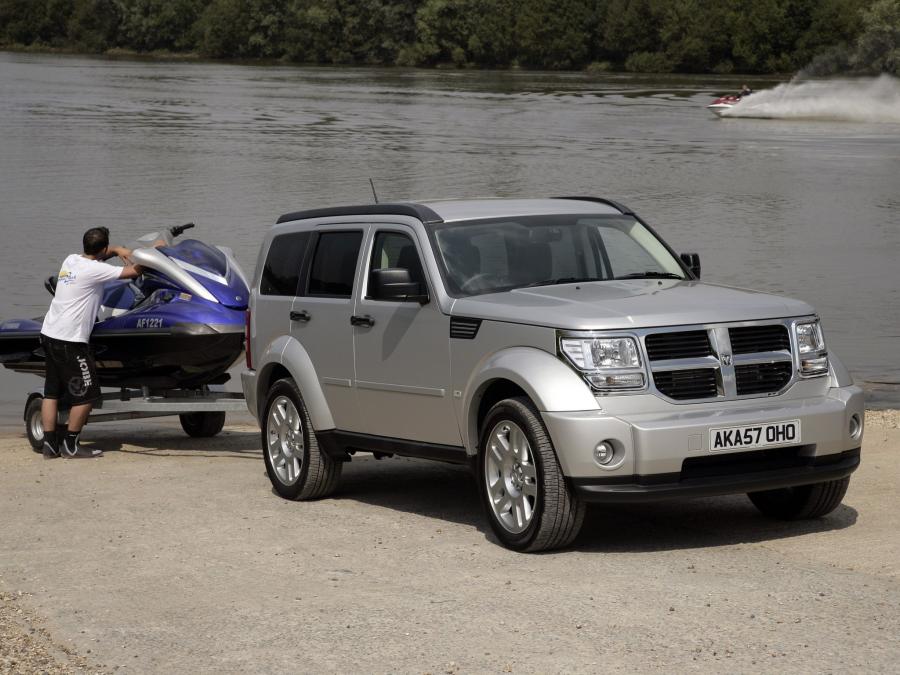  Dodge Nitro 2006 года  (EU) (фото 8 из 19)